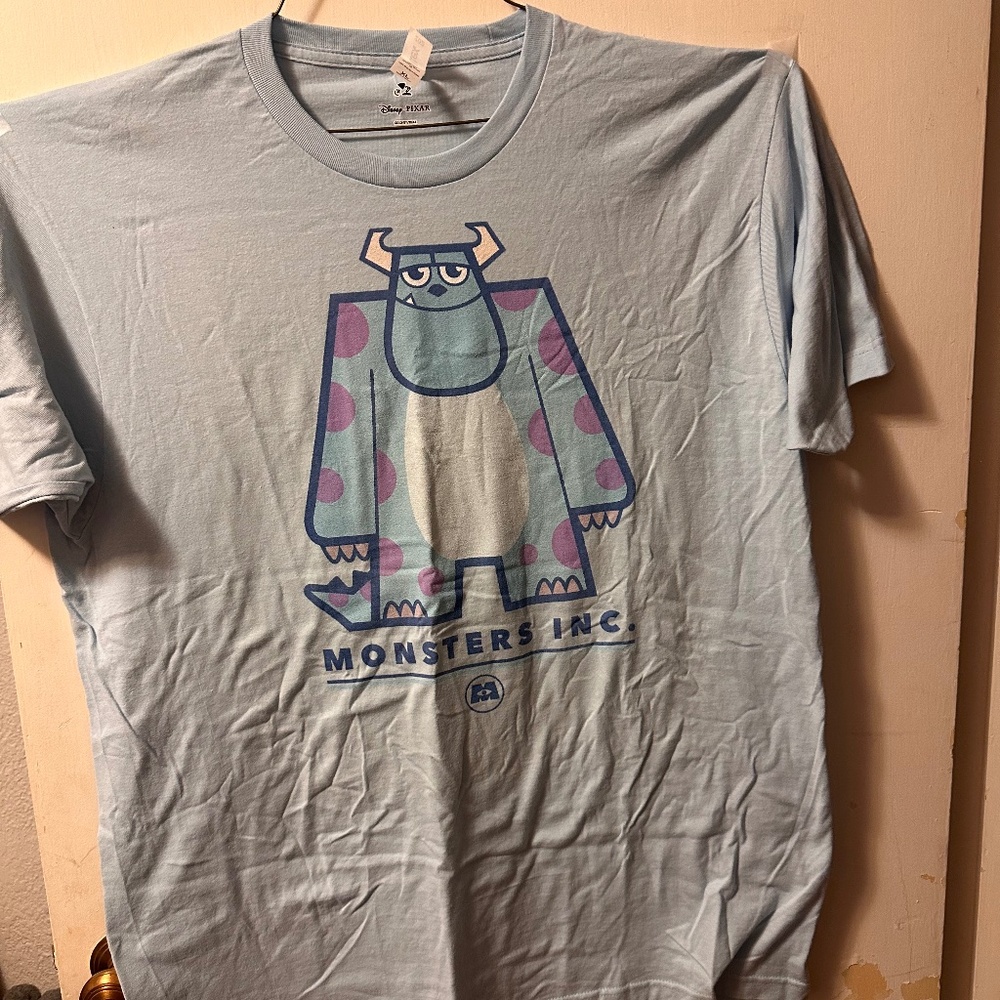 Monsters, Inc. T Shirt. Sully. XL